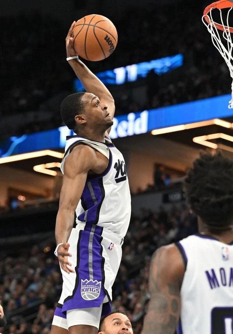 关于窗口期体能课后，萨克拉门托国王止住颓势备战NBA季后赛，态度坚定，控场能力受关注的信息