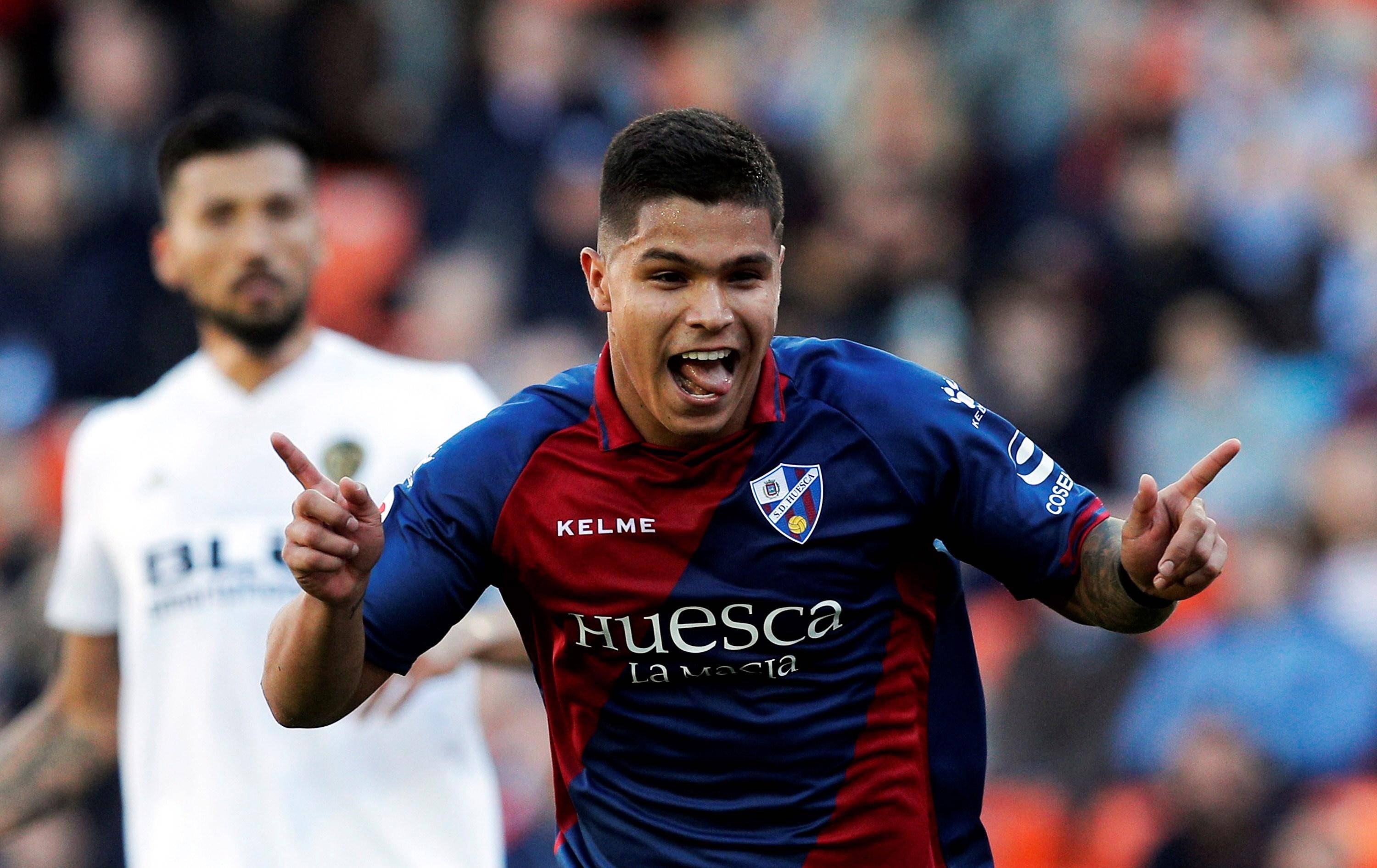 萨克拉门托国王训练开放日,清晨官宣签约引欢呼,西甲在即,年轻球员得到机会的简单介绍 萨克拉门托国王训练开放日,清晨官宣签约引欢呼,西甲在即,年轻球员得到机会的简单介绍